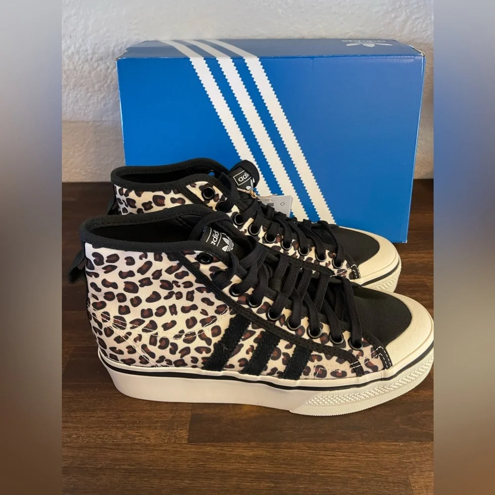 New in box Adidas sneakers women’s size 8.5 Nizza‎ Platform Mid cheetah shoes 🖤